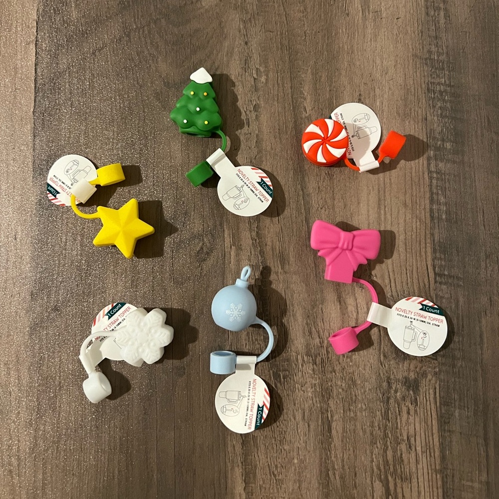NEW Target Bullseyes Playground Silicone Christmas Theme Straw Toppers 2024 6pcs